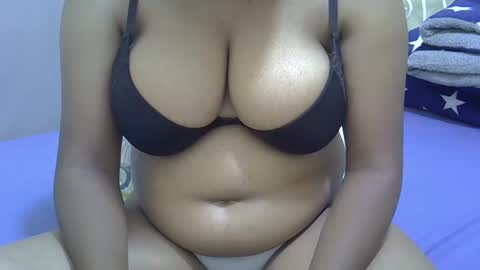 Snapshot of sisibrown97 chatting on January 13, 12:45 pm brown online show from January 13, 12:45 pm