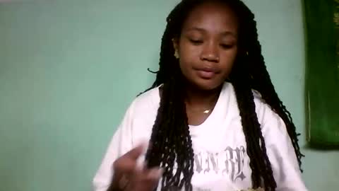 sisih567089 online show from September 8, 4:17 pm