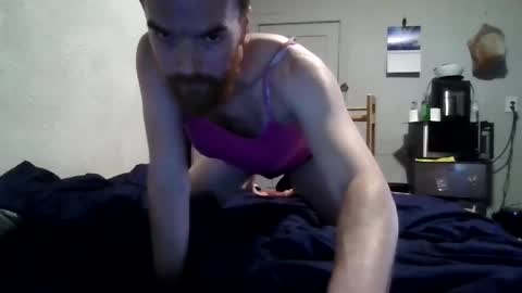 Snapshot of sissiebeard chatting on October 15, 7:08 am sissiebeard online show from October 15, 7:08 am
