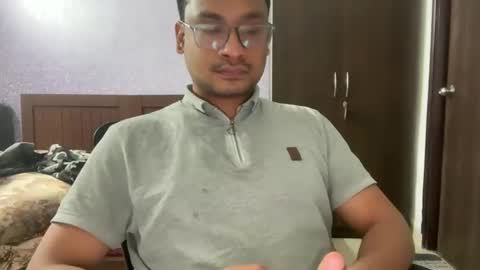 Snapshot of sissy_sub22 chatting on December 8, 4:39 pm Slutty Maya 22 online show from December 8, 4:39 pm