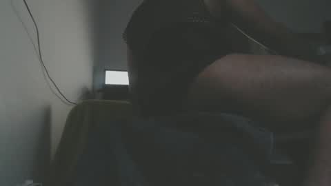 Snapshot of sissyboilooking chatting on December 19, 6:34 pm RESPONDS WELL TO ... online show from December 19, 6:34 pm