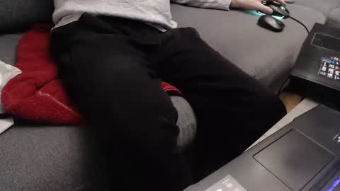 looking for older male ore female to use me sexually and be good to me ahhhhh online show from February 5, 10:22 pm