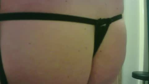 sissycrissy4545 online show from May 9, 12:38 am
