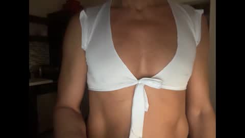 Snapshot of sissyforyou00000 chatting on December 28, 10:58 am Tara online show from December 28, 10:58 am