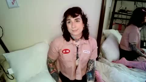 Snapshot of sissyslut4201 chatting on February 22, 5:35 pm gapingsissyslut online show from February 22, 5:35 pm
