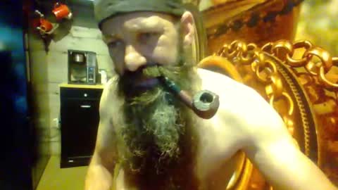 Snapshot of sitonmybeardxxx chatting on June 25, 10:58 pm sitonmybeardxxx online show from June 25, 10:58 pm
