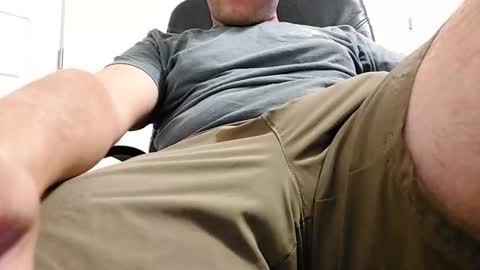 Snapshot of sixinchsolo chatting on October 24, 4:53 am sixinchsolo online show from October 24, 4:53 am