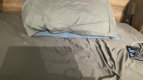 Snapshot of sixpackpapi chatting on February 1, 6:06 pm sixpackpapi online show from February 1, 6:06 pm