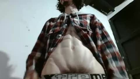 sk8sir online show from May 29, 2:37 pm
