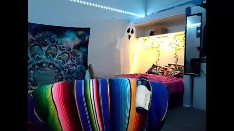 SkankHUNTRx online show from October 16, 6:53 pm