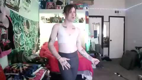 SkankHUNTRx online show from December 2, 10:27 pm