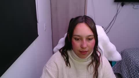 Alice online show from October 8, 9:23 pm