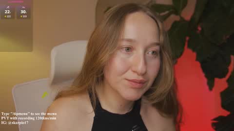 Snapshot of skarpio17 chatting on November 22, 9:36 pm Im Scarlett ONLINE 5pm-10pm NYC time online show from November 22, 9:36 pm