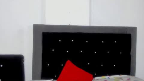 Skay Sanchez   online show from December 9, 4:58 pm