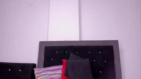 Skay Sanchez   online show from January 25, 9:04 pm