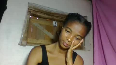 Snapshot of skinny7809 chatting on February 22, 2:59 pm skinny7809 online show from February 22, 2:59 pm