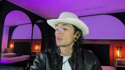 Mac online show from March 25, 2:12 pm