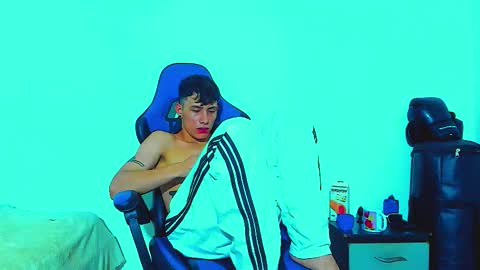 skinny marked online show from October 30, 3:19 am