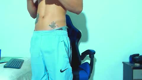 skinny marked online show from November 19, 4:40 pm