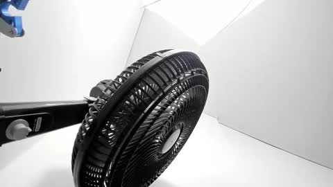 Snapshot of skinny_melody chatting on December 1, 11:37 am melody online show from December 1, 11:37 am