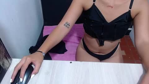  Kim skinny  online show from June 20, 3:37 pm