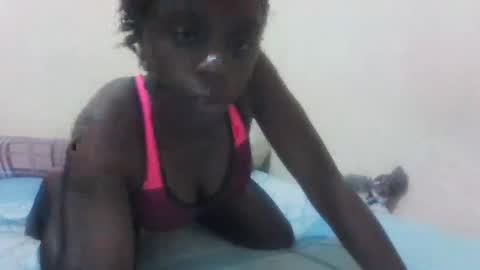 Munah online show from October 12, 7:57 pm