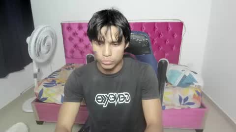 sam online show from June 18, 5:51 am