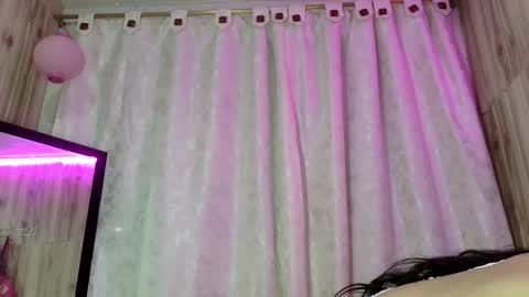 Only Pvt online show from November 19, 7:58 pm