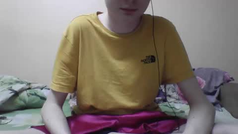 Snapshot of skinnycuteman chatting on January 21, 10:30 pm skinnycuteb0y online show from January 21, 10:30 pm