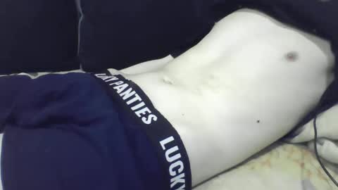 Snapshot of skinnycuteman chatting on May 16, 7:45 pm skinnycuteb0y online show from May 16, 7:45 pm