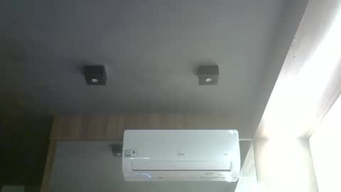 skinnykittencam online show from April 16, 3:57 pm