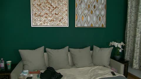 Natty online show from April 3, 3:48 am