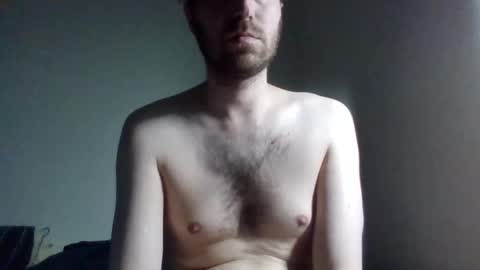 Snapshot of skinnytomdickinson chatting on February 3, 8:35 pm skinnytomdickinson online show from February 3, 8:35 pm