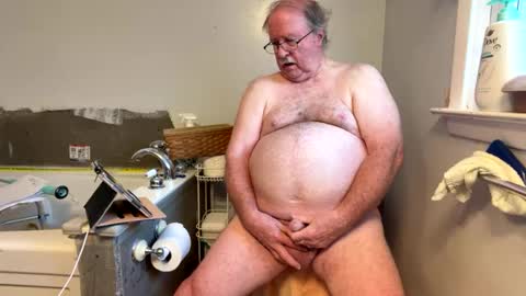 Snapshot of skipstar chatting on October 20, 3:45 pm Skipstar seneca cum online show from October 20, 3:45 pm