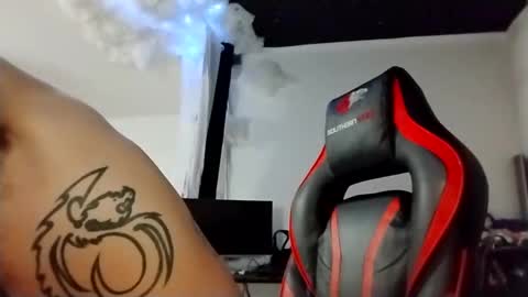 Snapshot of skittles19944 chatting on September 13, 7:46 pm kittle online show from September 13, 7:46 pm