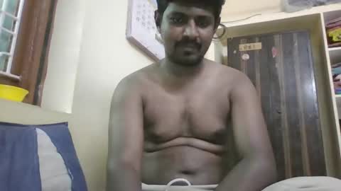 Snapshot of sklavepappu143 chatting on October 17, 6:16 am Indianslut1431 online show from October 17, 6:16 am