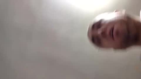 skorderek online show from April 2, 4:32 am