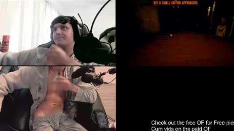 Snapshot of skrogdog chatting on July 16, 6:58 pm skrogdog online show from July 16, 6:58 pm