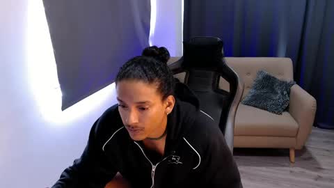 Liam Vokov online show from April 17, 1:58 pm