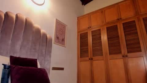 Sky Caroline online show from March 5, 9:22 pm