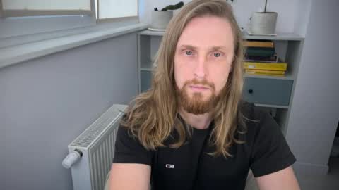 Snapshot of sky_guy25 chatting on November 13, 1:10 pm sky_guy25 online show from November 13, 1:10 pm