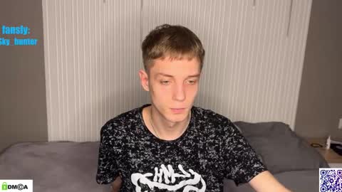 Snapshot of sky_hunter chatting on November 20, 1:22 pm sky_hunter online show from November 20, 1:22 pm