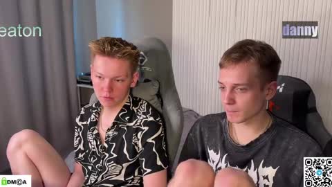 sky_hunter online show from April 16, 10:16 am