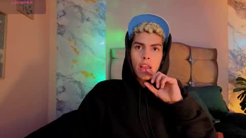 Daniel online show from March 25, 12:00 pm