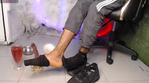 sky_walkerss online show from March 16, 1:55 am