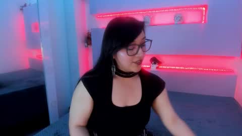skye_bluee_ online show from October 1, 3:34 am