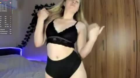 skyedavis online show from May 28, 3:53 pm