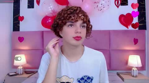 Angel online show from February 15, 1:41 pm