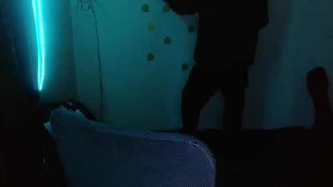 reep online show from March 18, 3:42 am