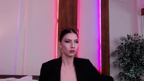 SkylarSpark online show from October 7, 8:17 pm